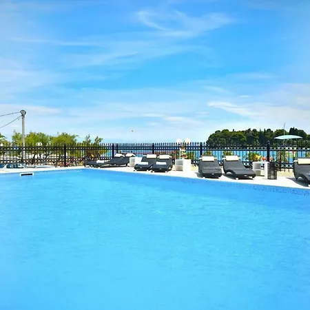 Holiday Vile Dalmacija Preko Cin05006 Dyh Sestrunj