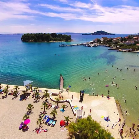 Holiday Vile Dalmacija Preko Cin05006 Dyh Sestrunj