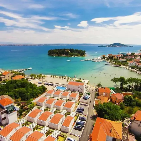 Holiday Vile Dalmacija Preko Cin05006 Dyh